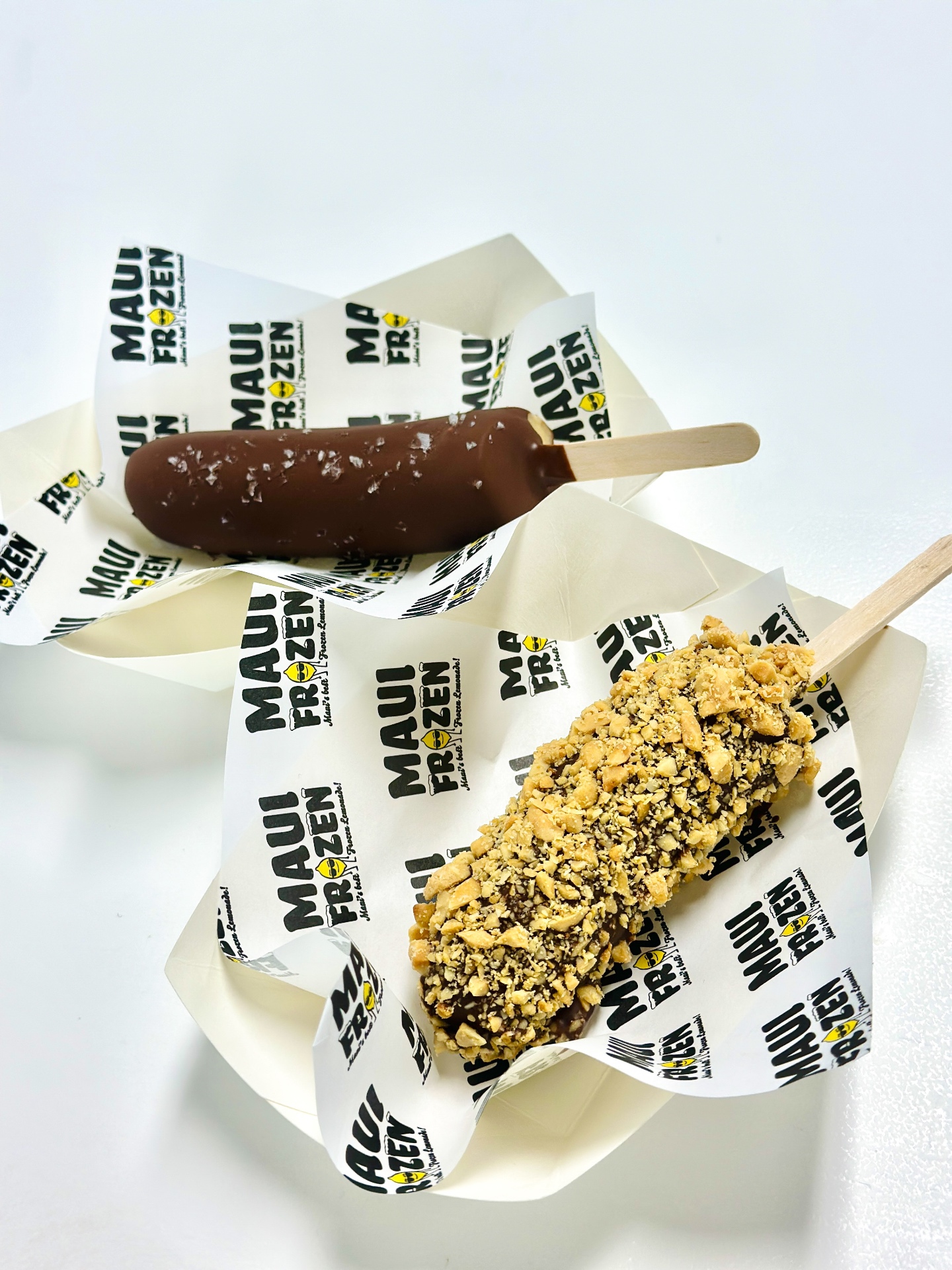 Chocolate-dipped frozen bananas with sea salt